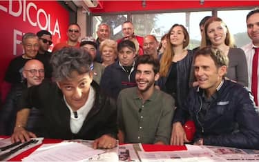 00-edicola-fiore-alvaro-soler