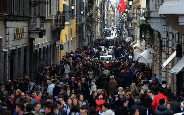 getty-folla-strade-italia