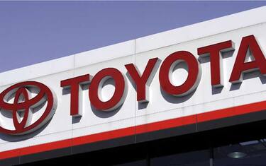 USA TOYOTA DEALERSHIP