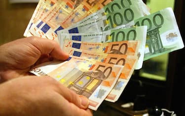 Financial Times: "La tempesta fa rotta verso l'Italia"
