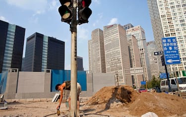 china_japan_economy_ap