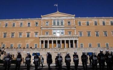 GREECE ECONOMY PARLIAMENT