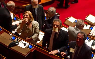 intercettazioni_proteste_idv_bavaglio
