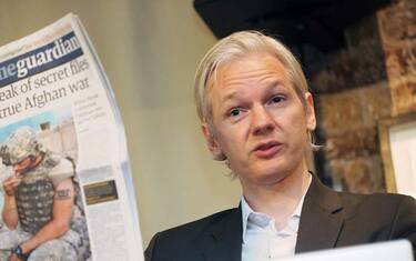 julian_assange_ansa