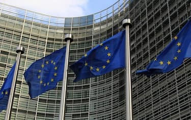Conti e riforme, attesa per decisioni Ue. Padoan: "Noi seri"
