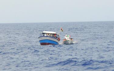 migranti_barcone
