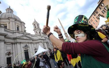 popolo_viola_navona_ansa_02