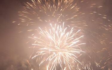 Concerti, rocker e gag: l'Italia festeggia l'anno nuovo