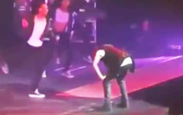 Malore sul palco per Justin Bieber