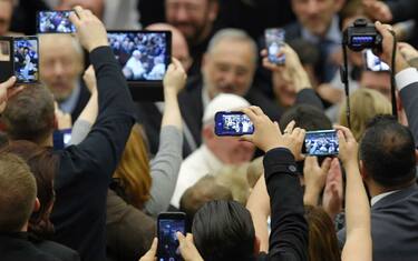 GettyImages-ItalianiMobile