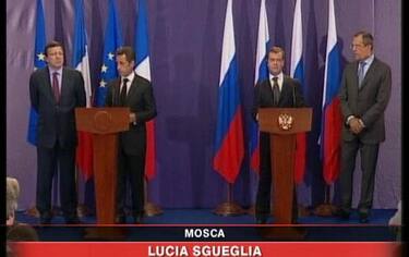 IMG_SARKOZYMOSCA20_548x345