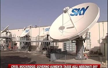 Berlusconi contro Sky: Iva raddoppiata per le pay tv