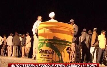 Kenya, autocisterna a fuoco: più di 100 morti