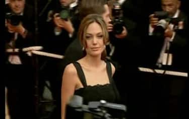 IMG_CELEBRITYY_548x345