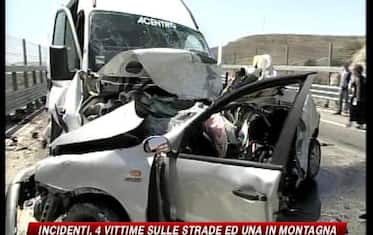 Incidenti, 4 vittime sulle strade ed una in montagna