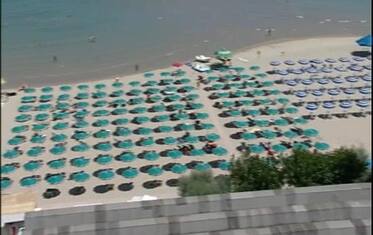 Osservatorio Abruzzo, un'estate da sfollati sulla costa