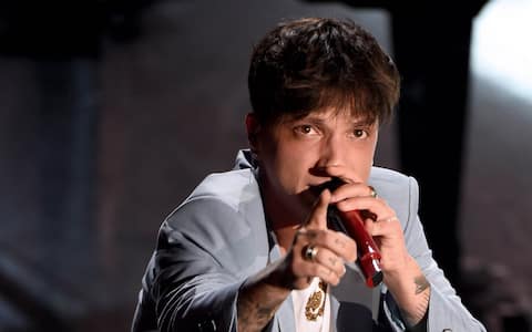 Ultimo Ultimo, esce il nuovo album: le frasi indimenticabili delle sue canzoni ...