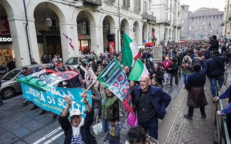Il corteo a Torino