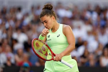 epa12673634 Jasmine Paolini of Italy reacts during the women's third-round match against Iva Jovic of the USA on Day 6 of the 2026 Australian Open tennis tournament at Melbourne Park in Melbourne, Australia, 23 January 2026.  EPA/ROB PREZIOSO  AUSTRALIA AND NEW ZEALAND OUT