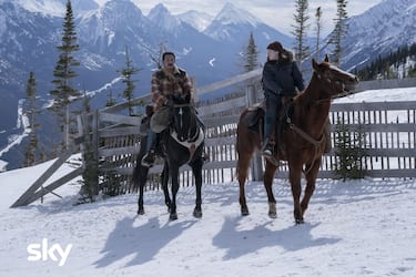 Tommy (Gabriel Luna) ed Ellie (Bella Ramsey) in una scena della seconda stagione di The Last of Us