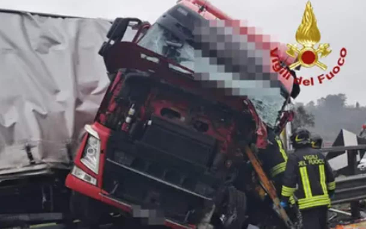 Incidente in A1 tra Firenze Sud e Incisa, traffico bloccato sui due ...