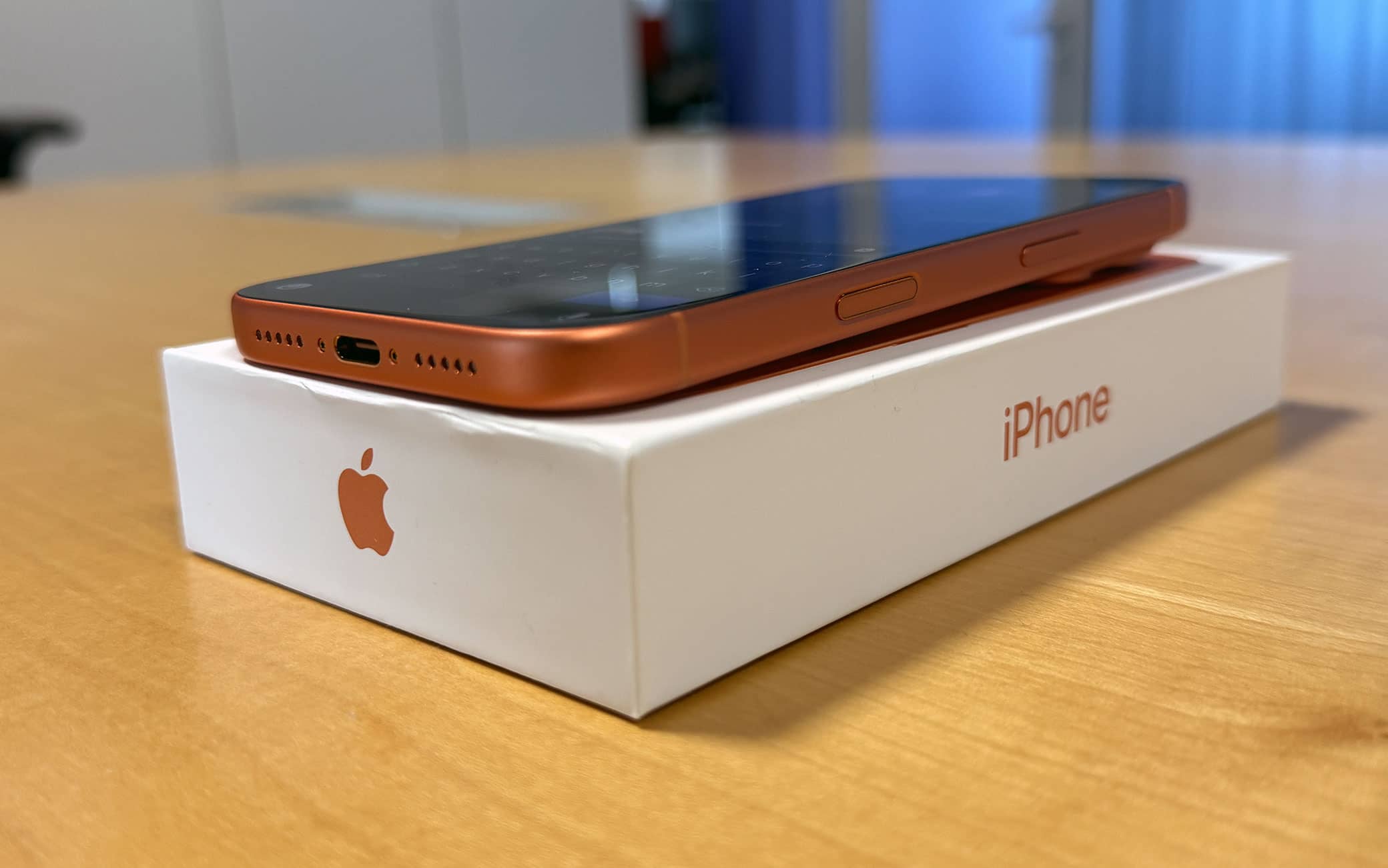 iPhone 17
