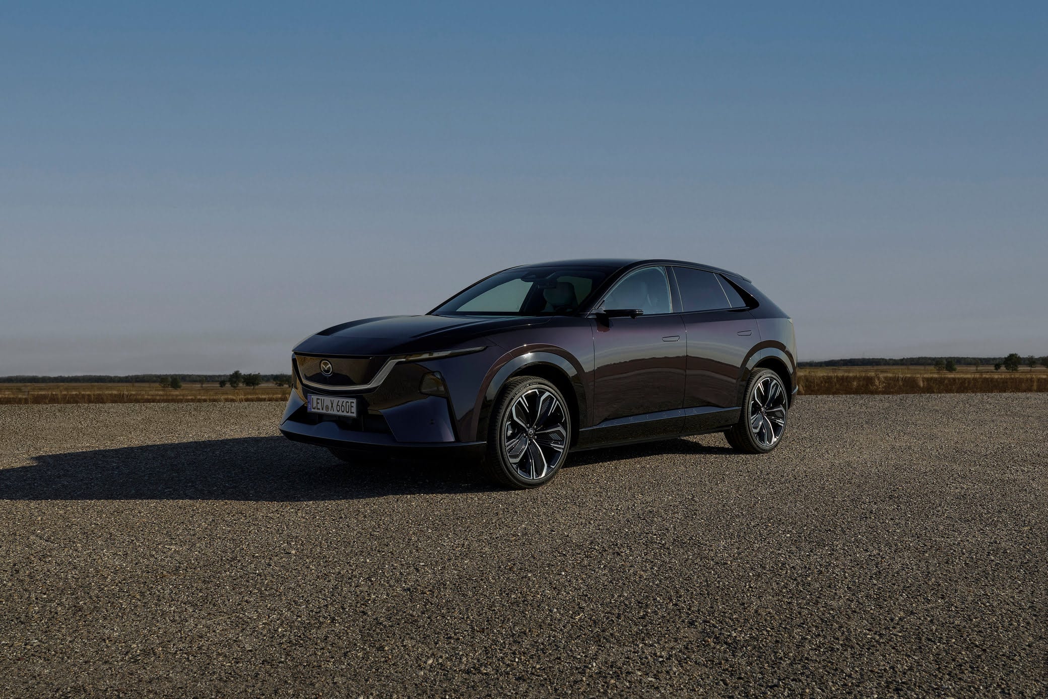 Mazda CX-6e