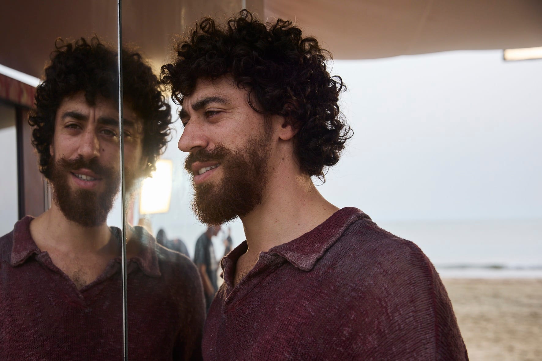 Eduardo Scarpetta nel film è Peter Drago