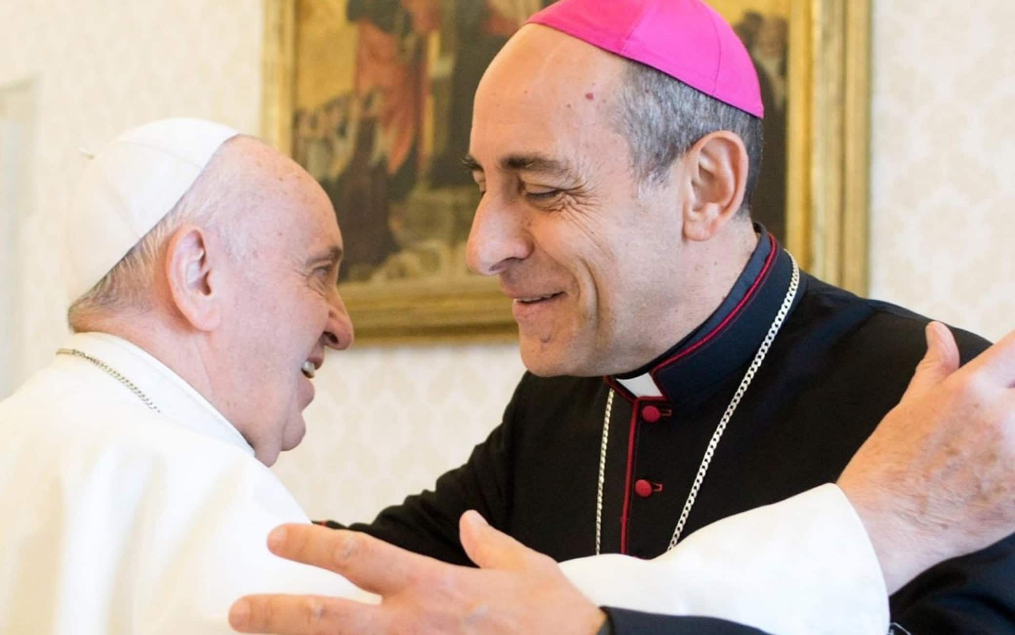Papa Francesco e Víctor Manuel Fernández