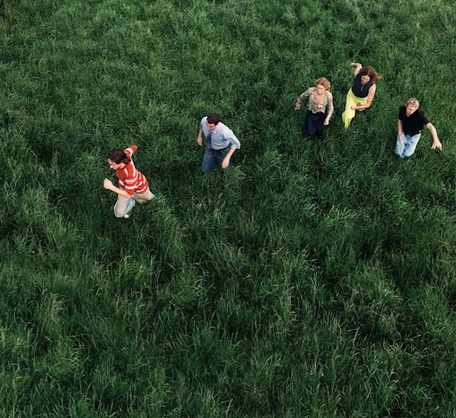 Cover album LOVED Parcels