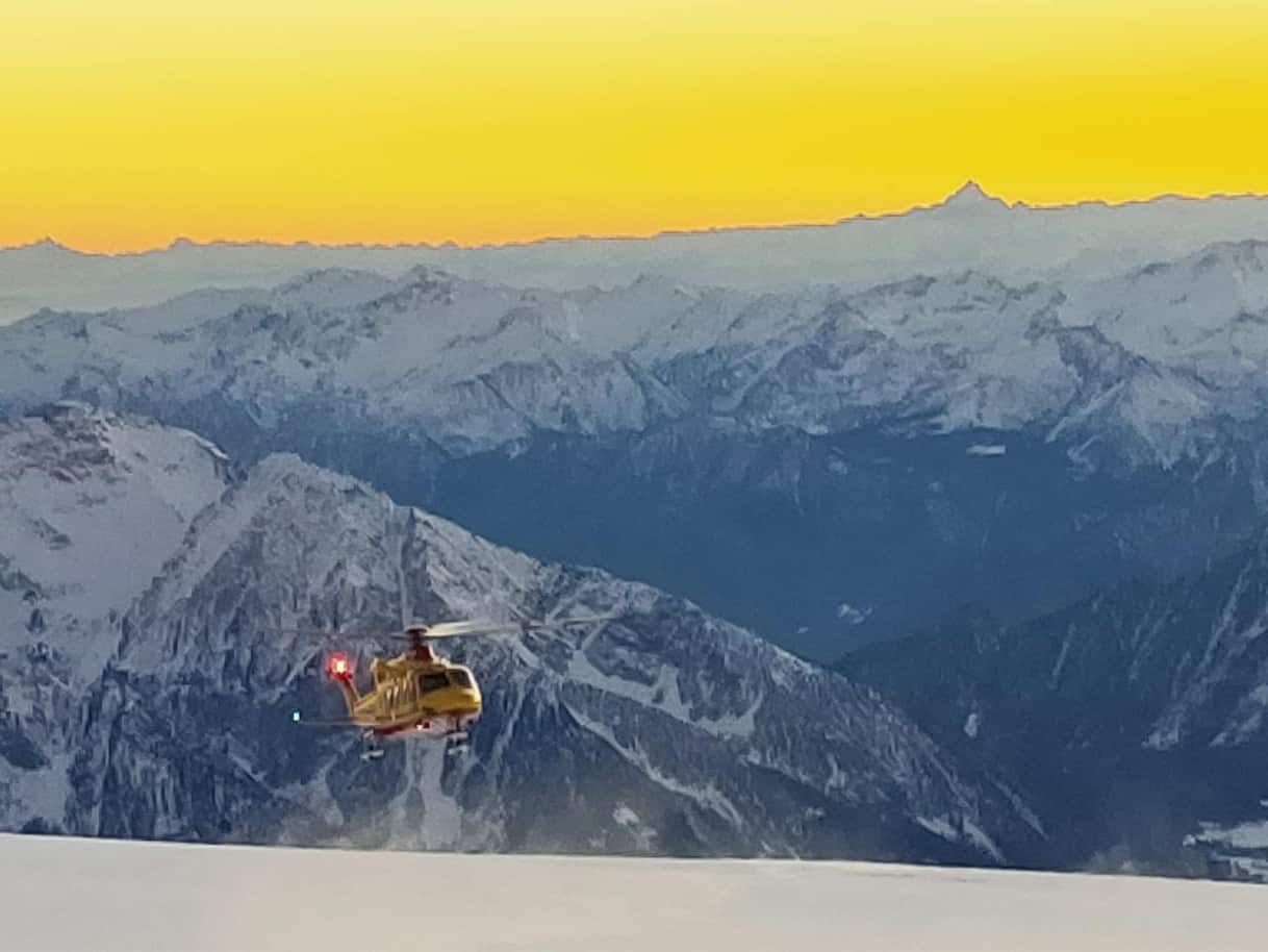 Incidente sugli sci, 21enne sbatte con un albero e muore a Courmayeur ...