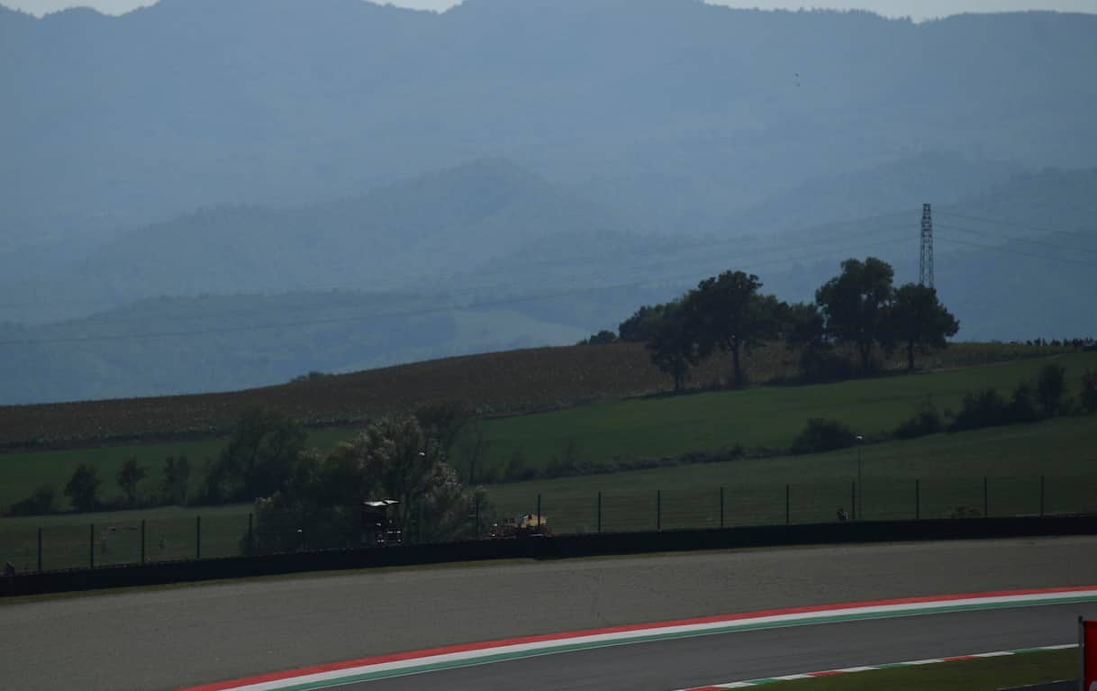 Incidente in pista al Mugello, morto un pilota di moto | Sky TG24