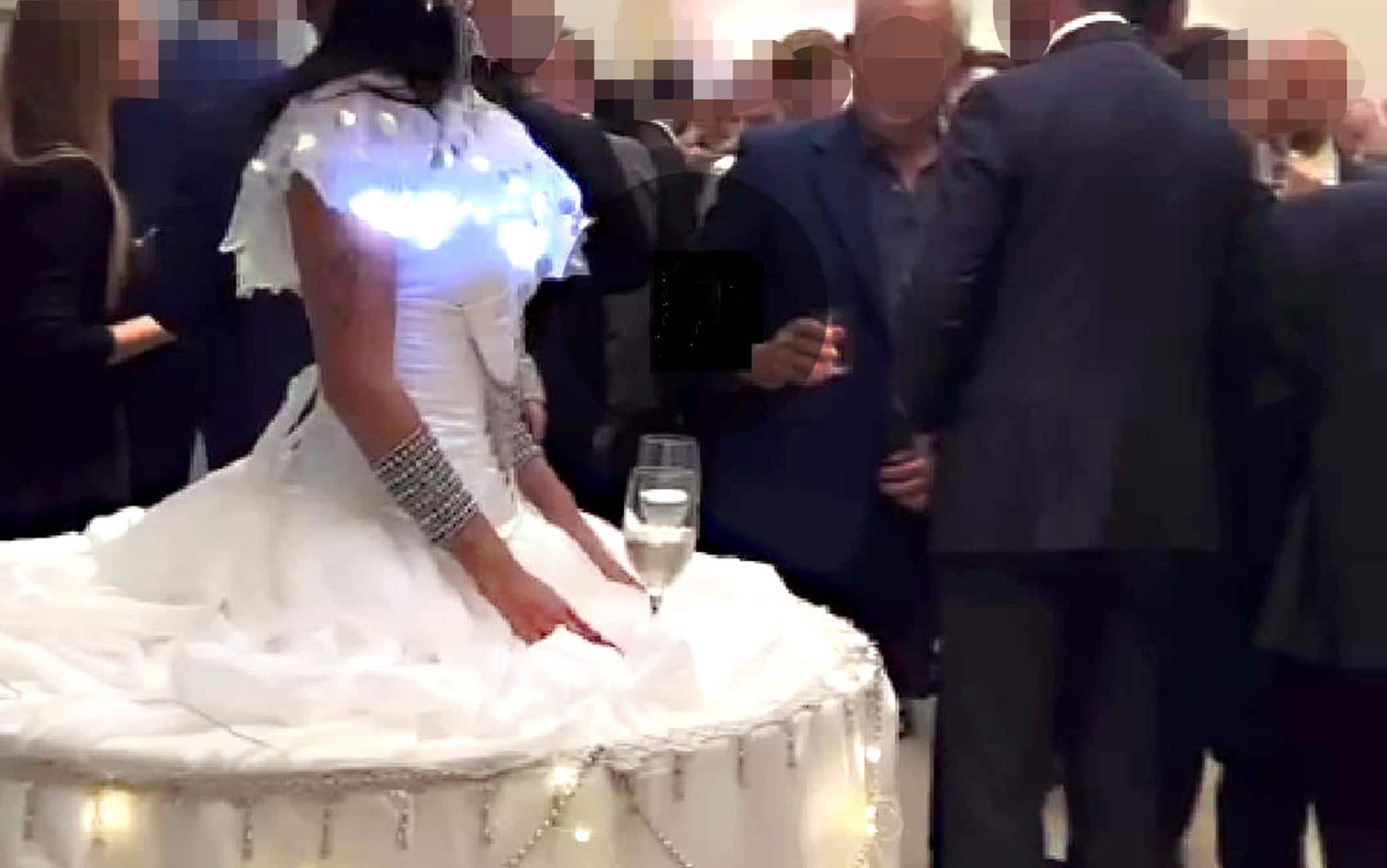 Il costume indossato da una ragazza 