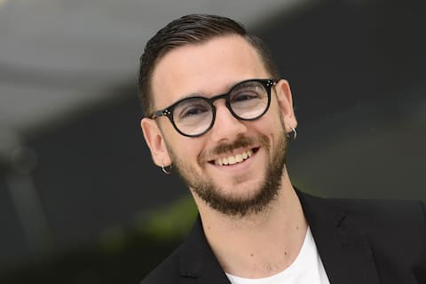 Italian actor cast/member Emanuele Propizio poses for photographs during the photo call for the  movie 'Tutto quello che vuoi', in Rome, Italy, 05 May 2017. The movie will be released in Italian theaters on 11 May. ANSA/CLAUDIO ONORATI
