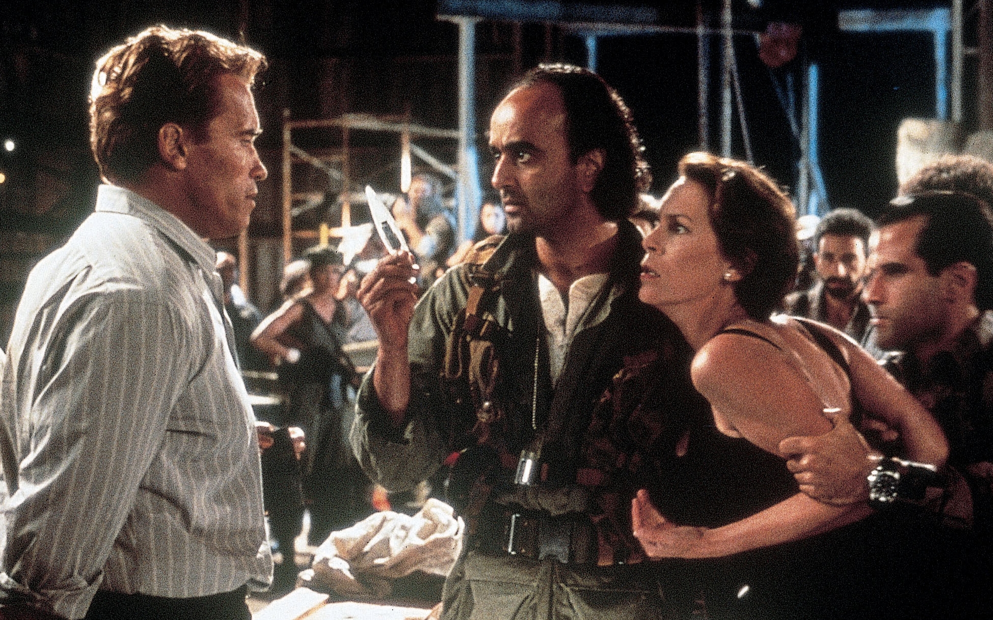 true-lies-il-cast-del-film-con-arnold-schwarzenegger-stasera-in-tv