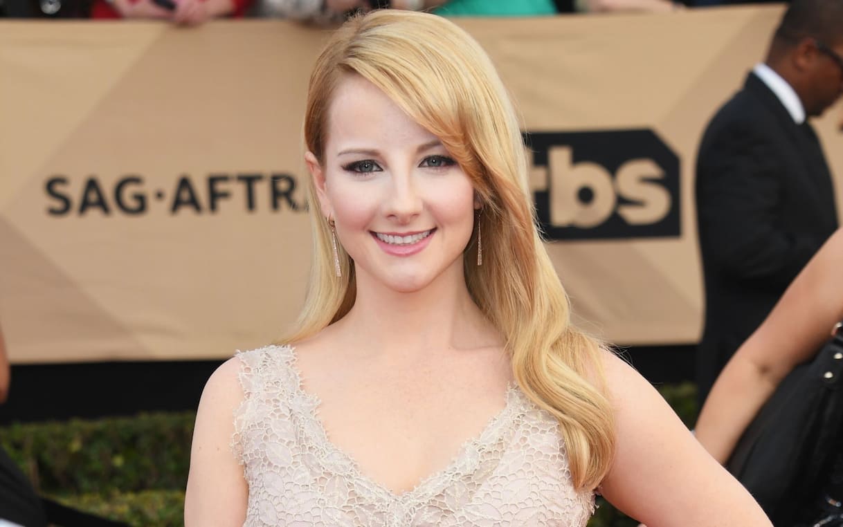 Melissa Rauxc Melissa Rauch, com’è cambiata Bernadette di The Big Bang Theory