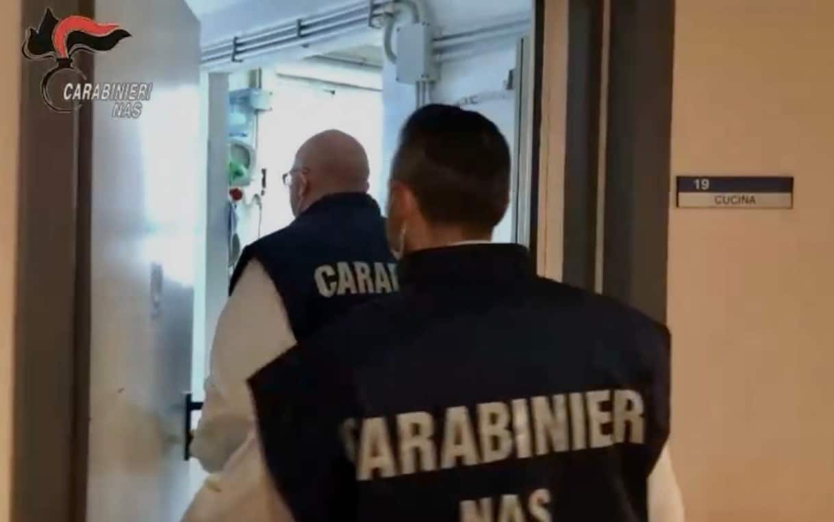 Ispezioni Nas in mense di ospedali ed Rsa, 18 sanzioni in Campania