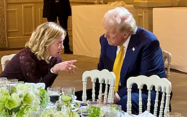 Trump e Meloni all'Eliseo, 8 dicembre 2024