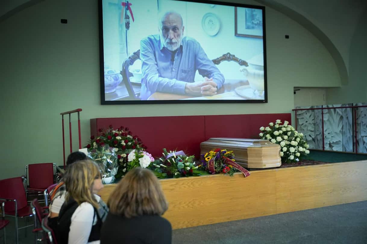 Carlo Petrini, la camera ardente a Pollenzo. Slow Food: 