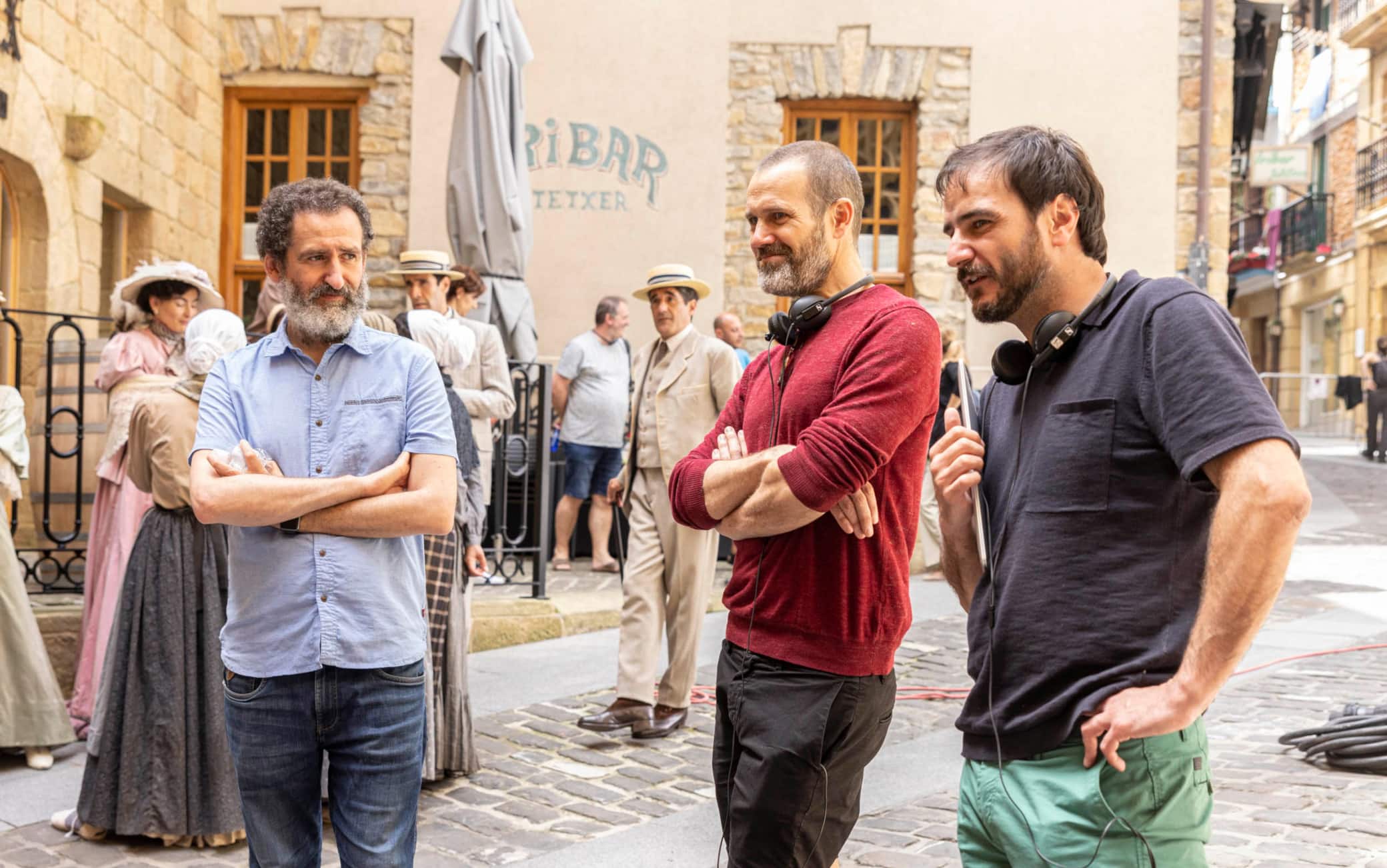 I registi Aitor Arregi, Jon Garaño e Jose Mari Goenaga 