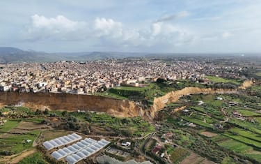 Un'immagine della frana a Niscemi