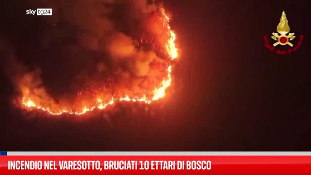 Incendio sulle alture attorno a Laveno Mombello