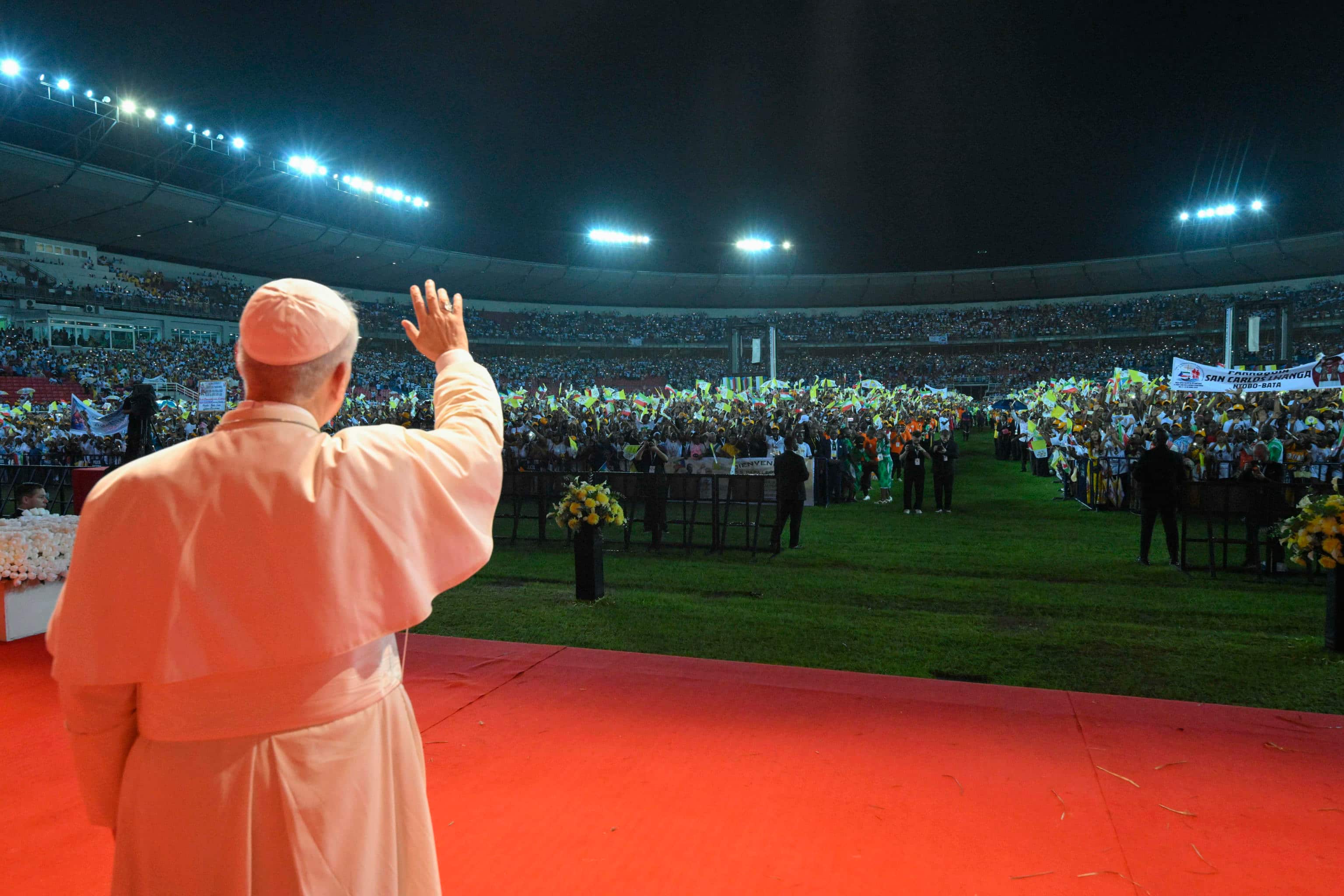 Pope Leo during his meeting with young people and families in Equatorial Guinea, 22 April 2026. ANSA/VATICAN MEDIA + UFFICIO STAMPA, PRESS OFFICE, HANDOUT PHOTO, NO SALES, EDITORIAL USE ONLY + NPK