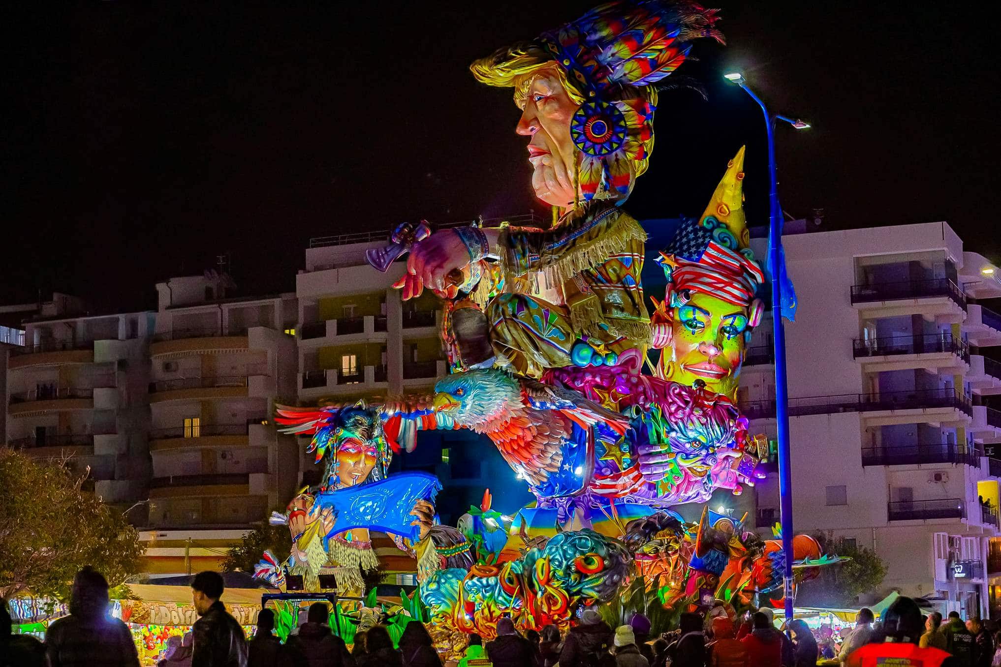 Carro allegorico "Segnali di fumo"