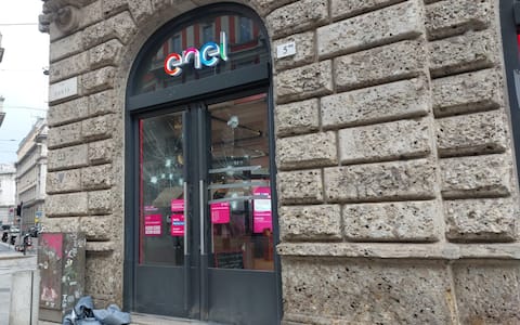 scontri milano danni