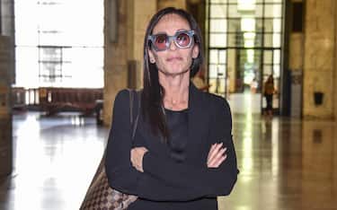 La parte lesa Solange Marchignoli arriva all’udienza del processo per maltrattamenti alla ex, Milano 11 Giugno 2026ANSA/MATTEO CORNER
