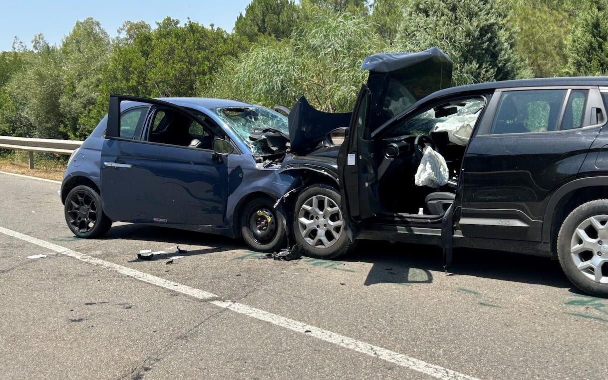 Incidenti stradali, due morti a Cagliari. Scontro tra auto ad Andria ...