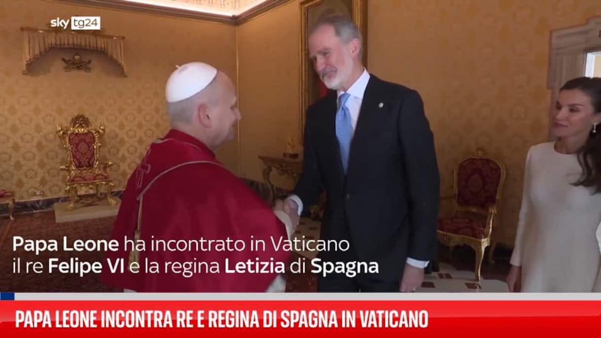 Papa Leone XIV incontra i reali di Spagna in Vaticano