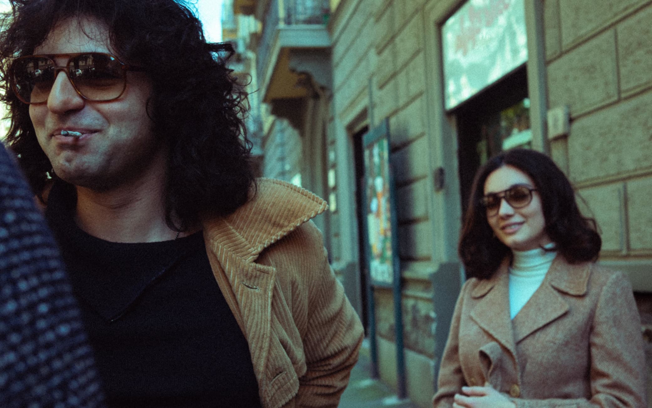 Je so' pazzo, trama e cast del film con Massimiliano Caiazzo nei panni di Pino Daniele
