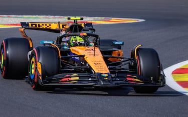 epa12262059 McLaren driver Lando Norris of Britain competes in the Qualifying for the Sprint race of the Formula One Belgian Grand Prix, in Francorchamps, Belgium, 25 July 2025. The 2025 Formula 1 Belgian Grand Prix is held at the Circuit de Spa-Francorchamps ractrack on 27 July 2025.  EPA/OLIVIER MATTHYS